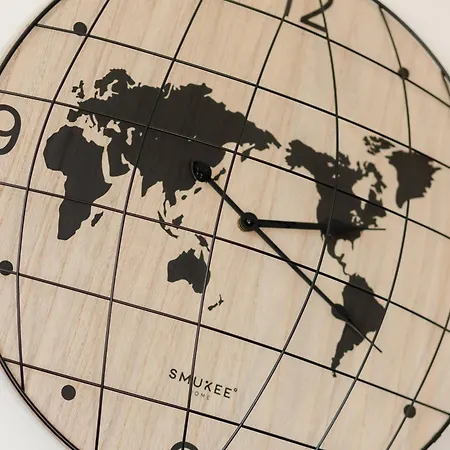 Praga With Parking By Renters Warschau