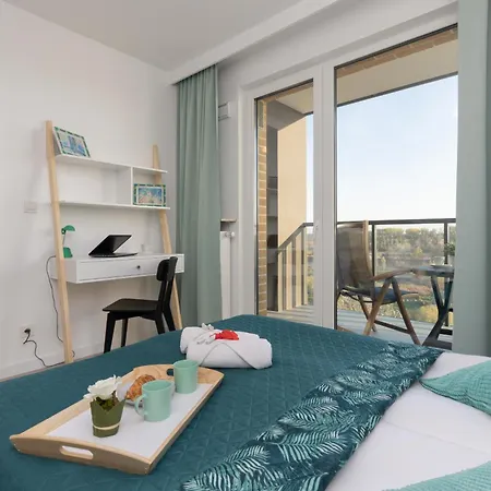 Praga With Parking By Renters * Warschau