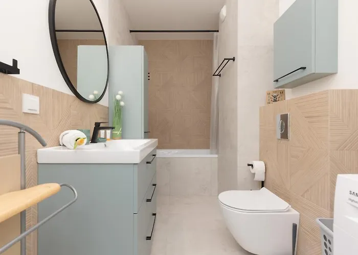 Praga With Parking By Renters