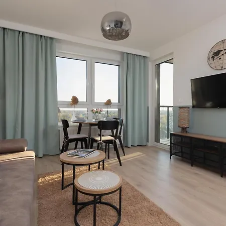 Praga With Parking By Renters Apartment *