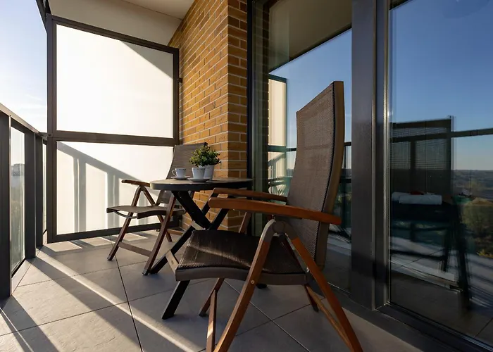 Praga With Parking By Renters 아파트 *